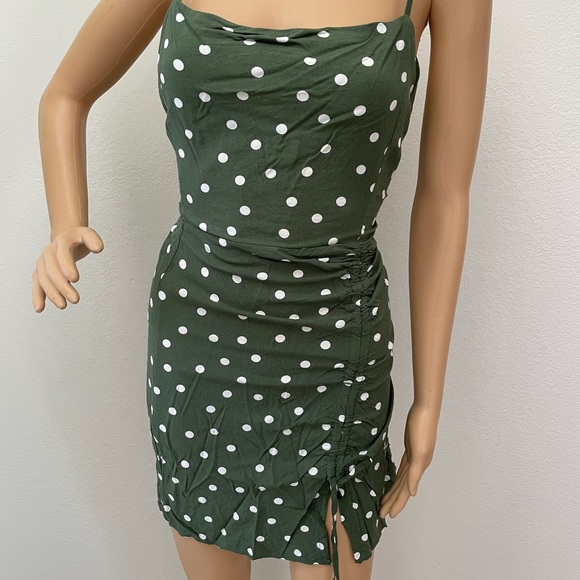 Green pokadot dress - Picture 5 of 5